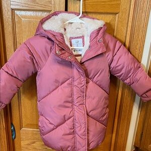 GAP Kids Rose Puffer Coat. Size 4. GUC